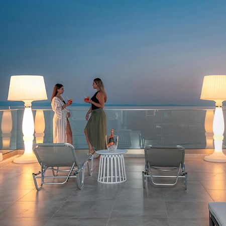 Mr & Mrs K Bianco Hotell Potos Exteriör bild